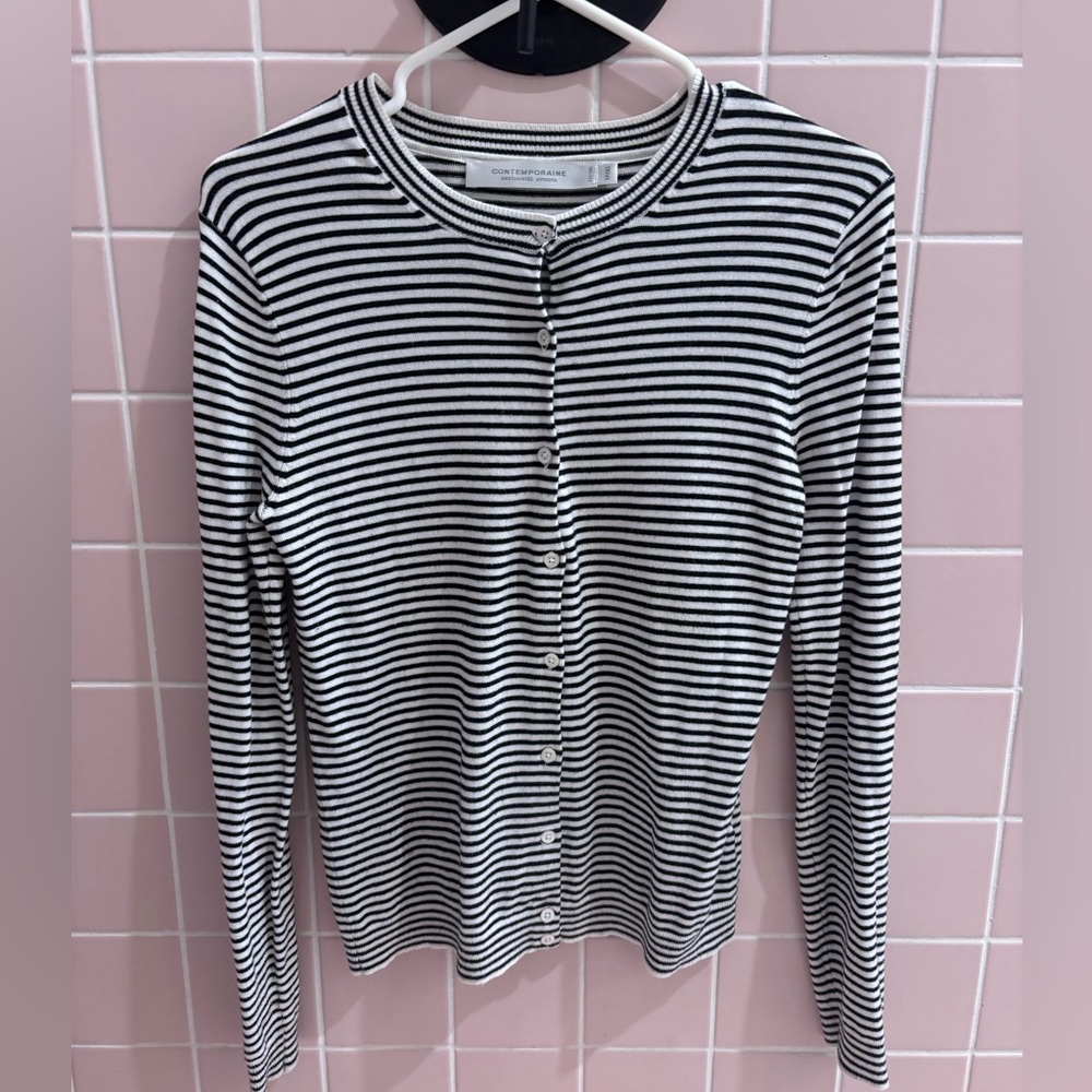 Simon’s long sleeve shirt